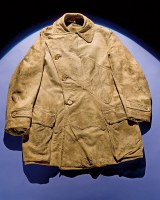 Edgerton’s leather pilot’s jacket
Image: Smithsonian National Air and Space Museum (ID: A19320001000)