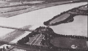 Aerial view of the airfield at Potomac Park Polo Field in Washington, D.C. Image: Flying the Mail, page 42